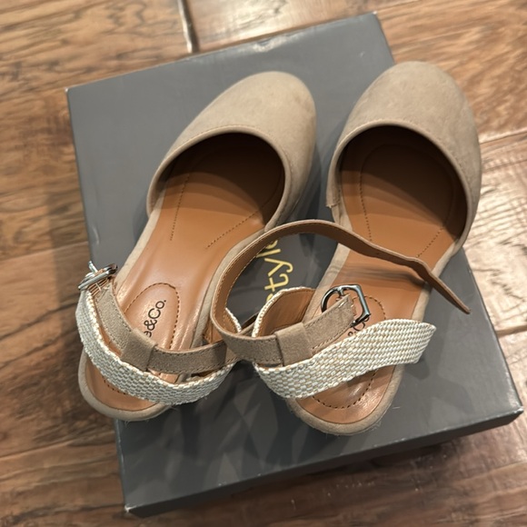 Style &Co. wedge - Picture 2 of 3